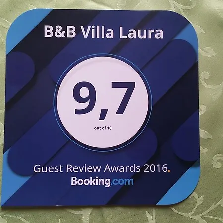 Laura Bed & Breakfast